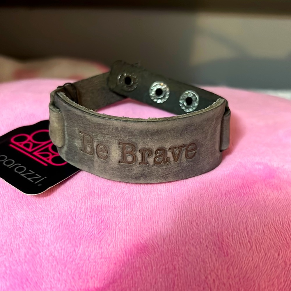 Paparazzi snap bracelet